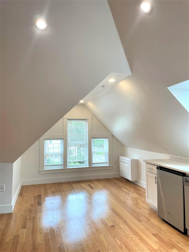 Photo - 29 Green St Townhome