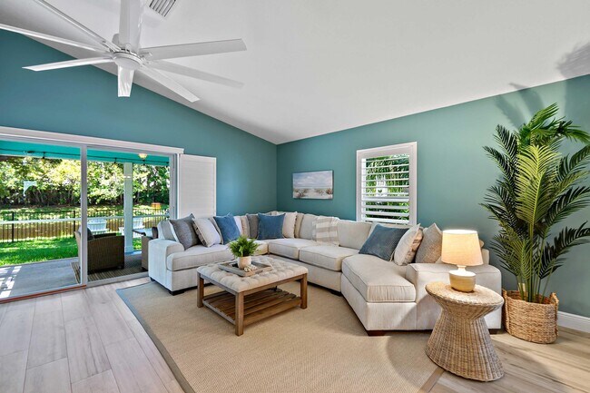 Foto del edificio - 104 Old Jupiter Beach Rd