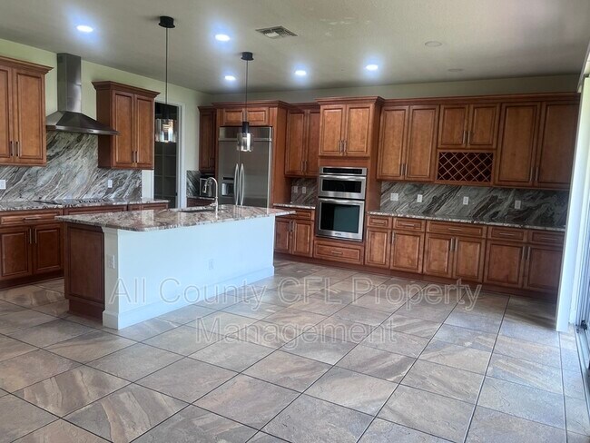 Building Photo - 11834 Aurelio Ln