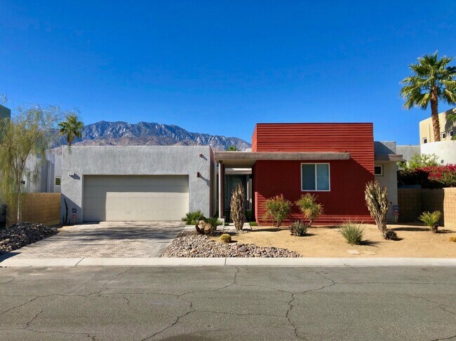 Building Photo - 571 Skylar Ln