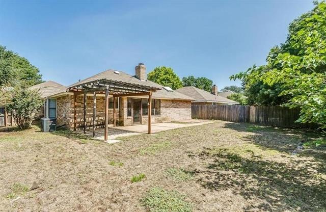 Foto principal - 3821 Huntwick Dr