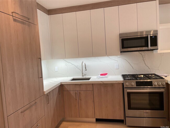 Foto del edificio - 19-14 21st Rd