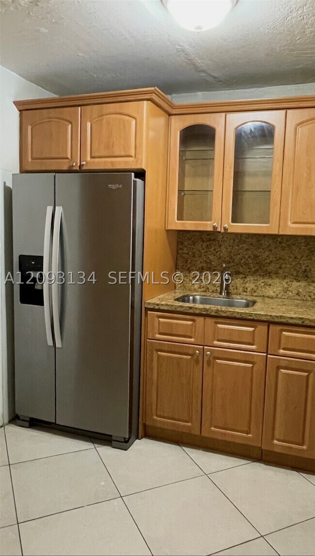Foto del edificio - 13900 Lake Placid Ct
