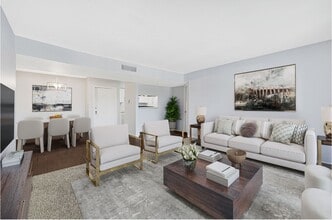 Building Photo - 8515 Hearth Dr