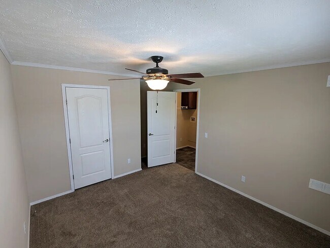 Building Photo - 10252 Wellman Rd