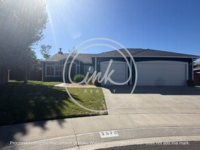 Building Photo - 3570 Overlook Ct