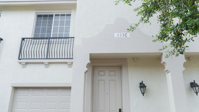 Building Photo - 115 S Longport Circle 115c