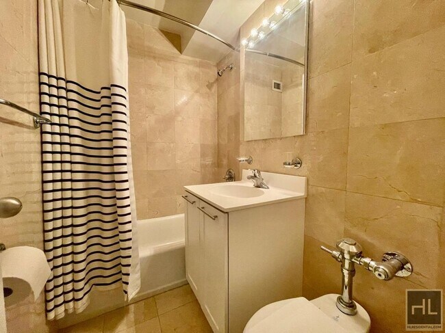 Building Photo - East 79th Street