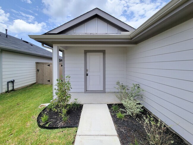 Foto del edificio - 14316 Leafy Willow Dr