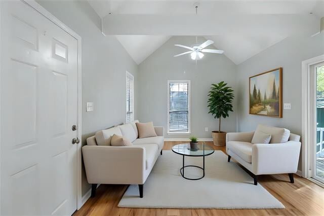 Foto del edificio - 810 Armand St