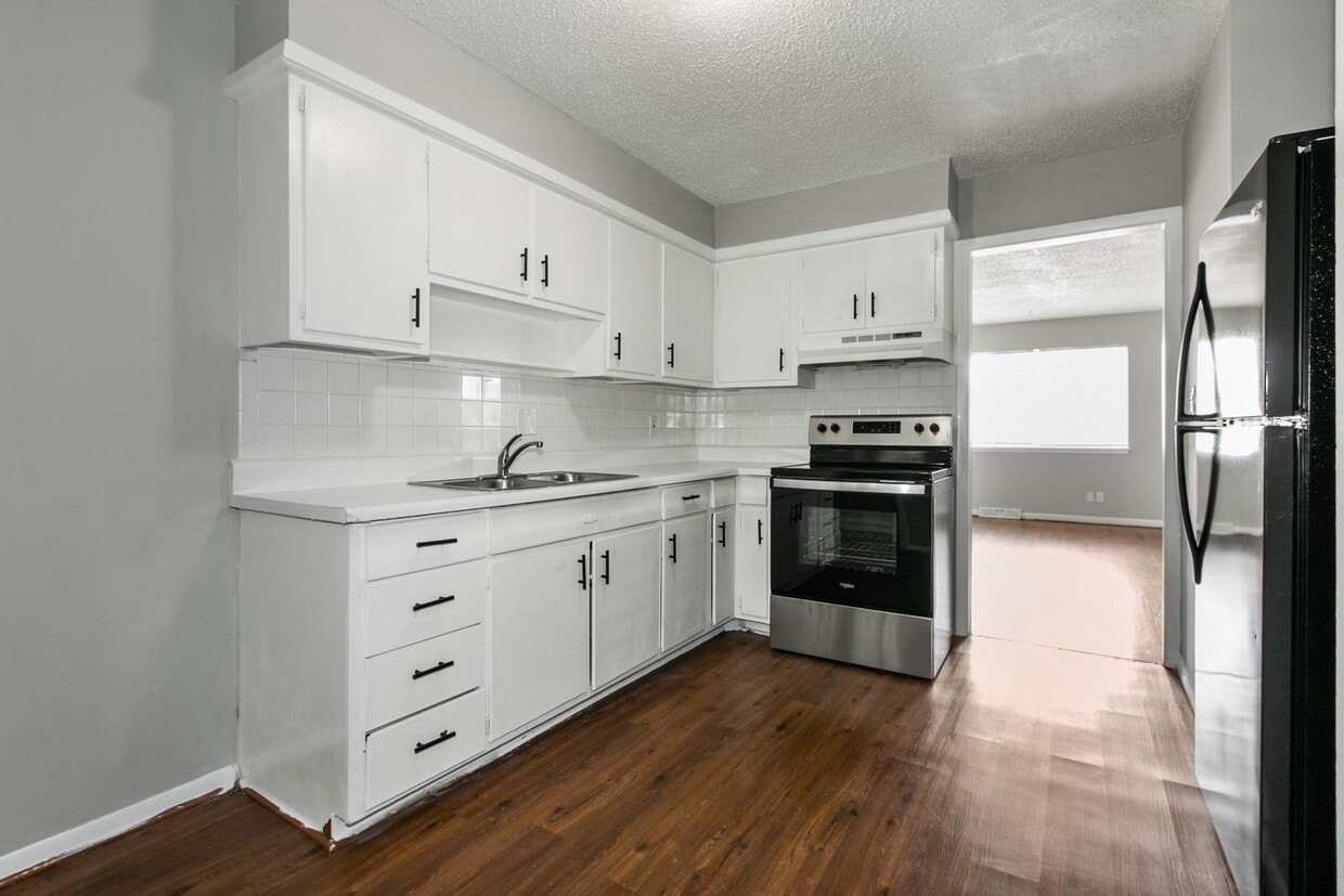 Primary Photo - 1510-1512 North 63rd Terrace