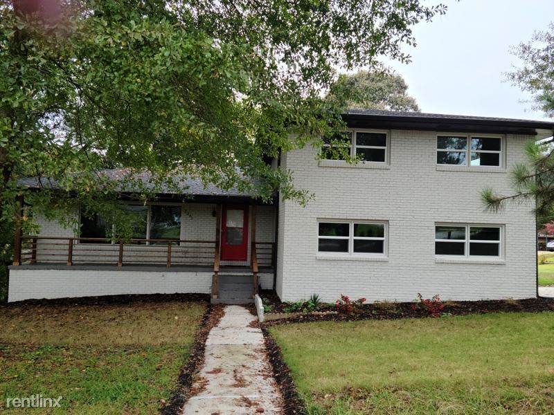 4 br, 3.5 bath House 2241 Wallingford Drive House Rental in Decatur