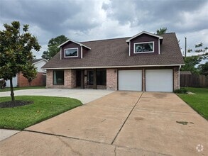 Building Photo - 9211 Kempwood Dr