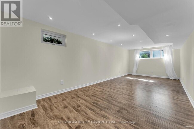 Building Photo - 23 Wythenshawe Wood