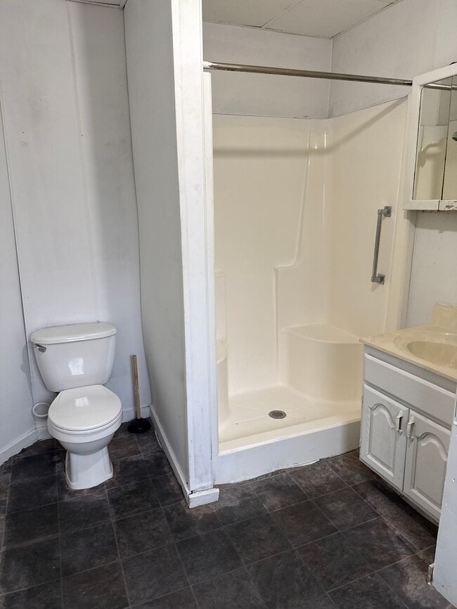 Building Photo - 2151 S 16th St