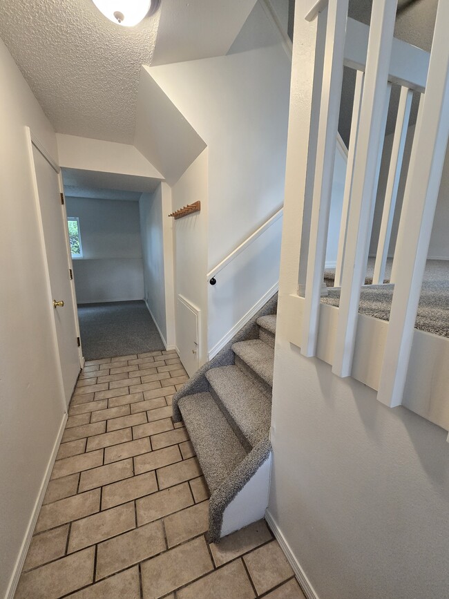 Building Photo - 7635 Churchwood Cir