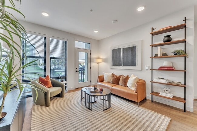 Building Photo - Plaza at Pinnacle Hills