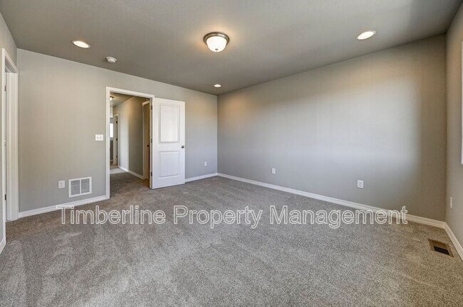 Building Photo - 7824 Woodmen Center Heights