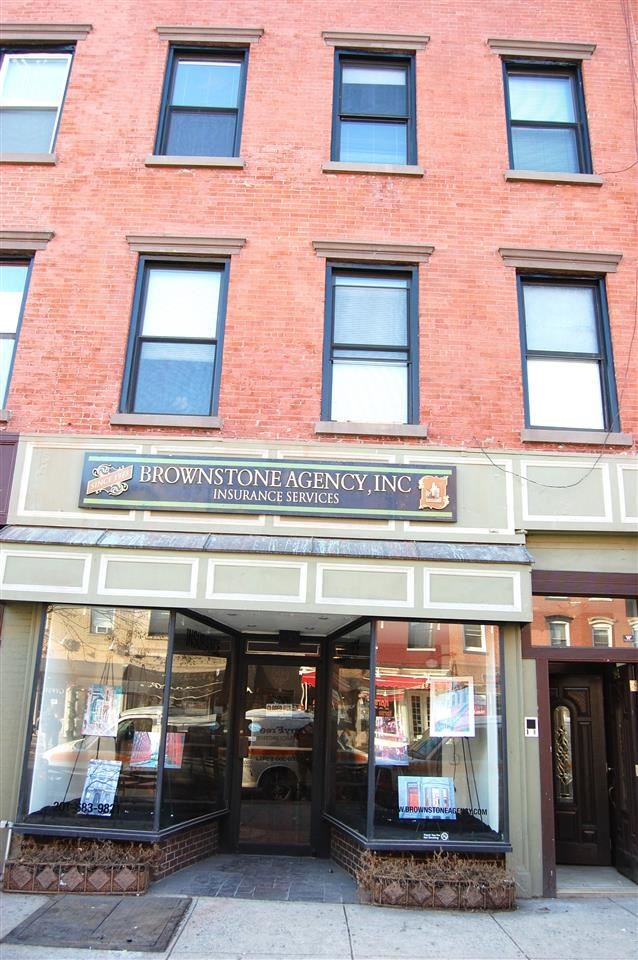 Building Photo - 504 Washington St