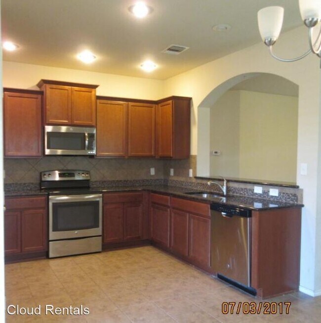 Building Photo - 3 br, 2 bath House - 9515 Adeel