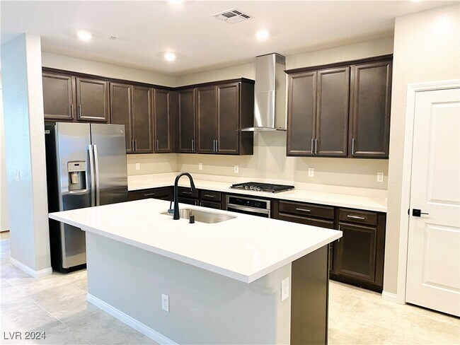 Building Photo - 11597 Alpine Cove Ave