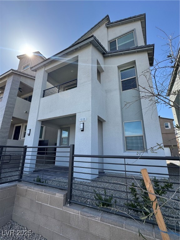 Building Photo - 1510 Bat Hawk St