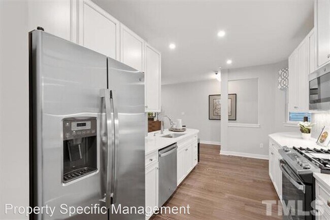 Building Photo - 3 br, 2.5 bath House - 406 Smallwood Drive