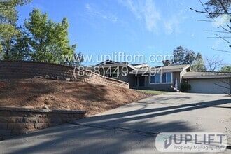 Building Photo - 15817 Fecanin Way