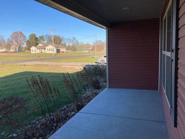 Foto del edificio - 231 Harness Ct