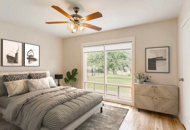 Building Photo - 5326 Balcones Dr