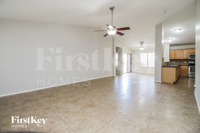 Building Photo - 2968 E Silverbell Rd