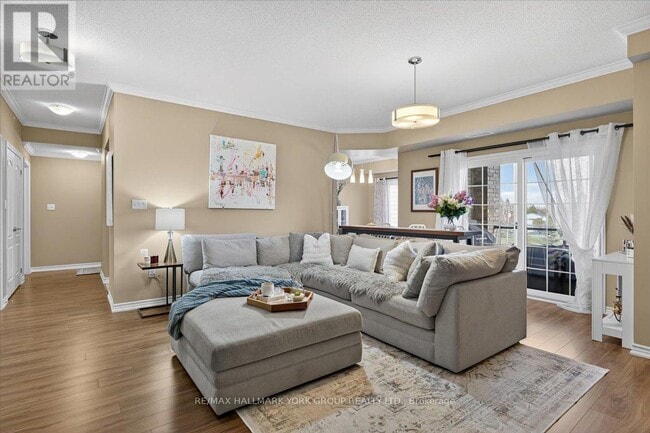 Building Photo - 45 Ferndale Dr S