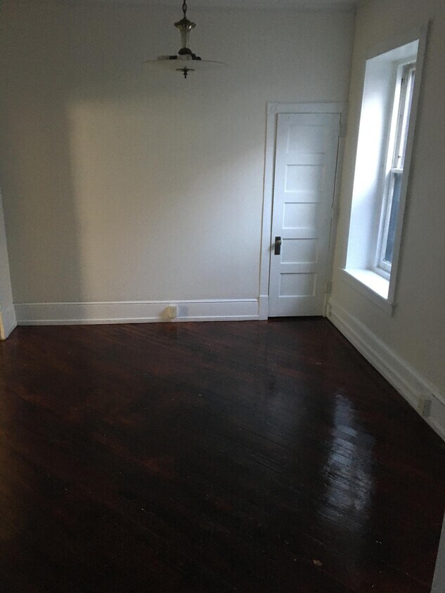 Foto del edificio - 437 Chestnut St