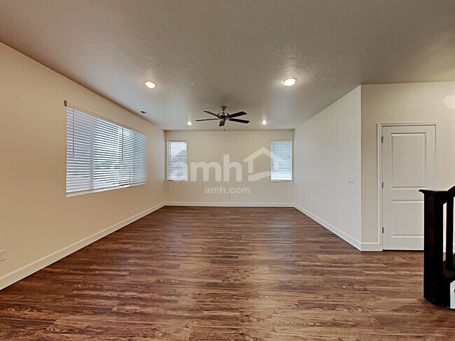 Foto del edificio - 9447 W Hiden Stream St