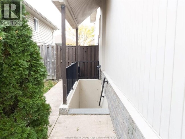 Building Photo - 4694 Helsinki Crescent