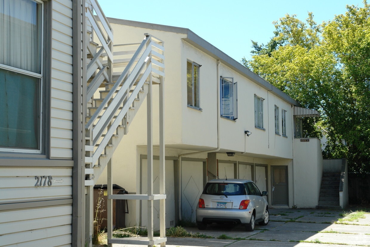 Primary Photo - 2178 Ashby Ave