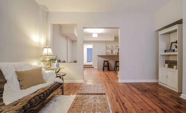 living area - 4346 Cresson St