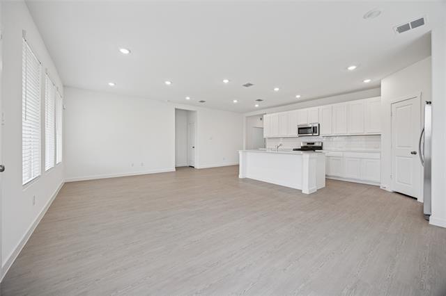Building Photo - 1345 Rockwell Dr
