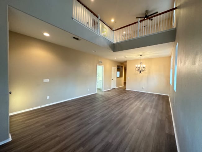 Building Photo - 1224 Periwinkle Pl