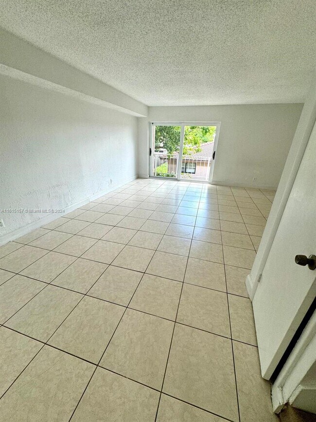 Building Photo - 3751 NW 115th Way