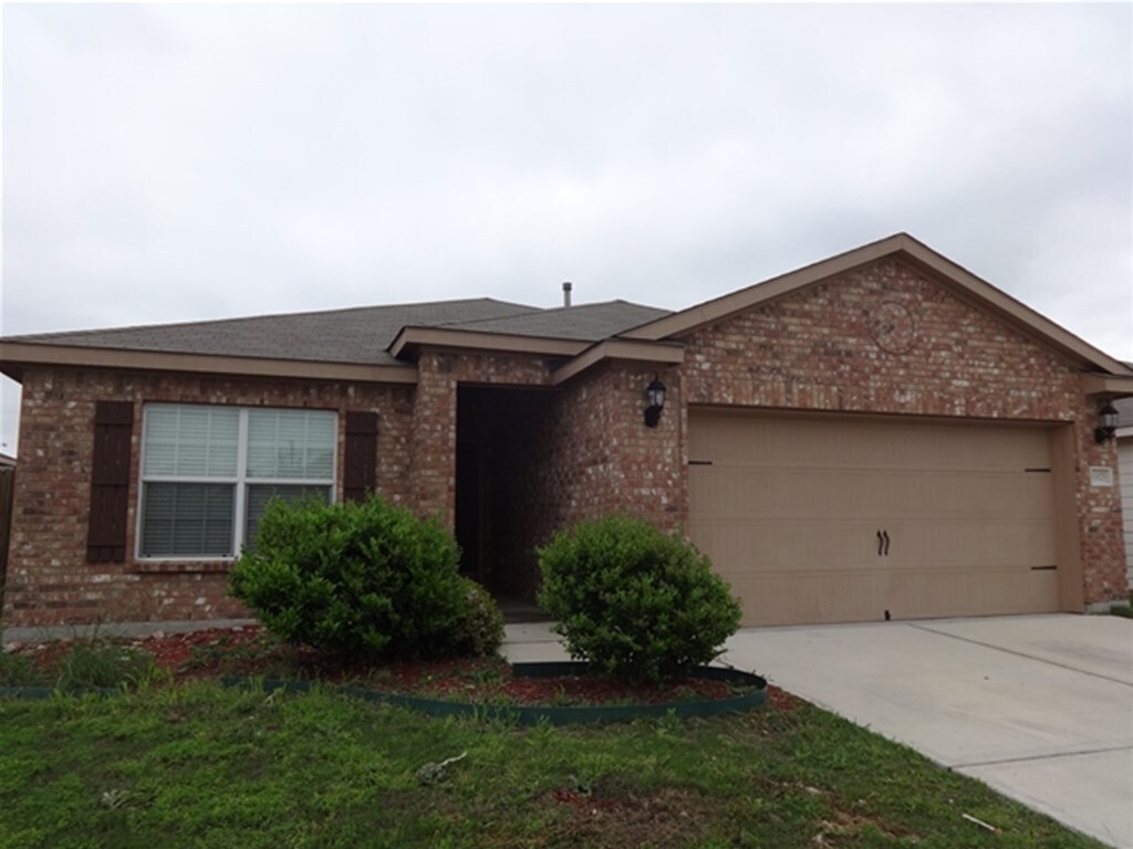 10025 Quail Glen Dr, Fort Worth, TX 76140 House for Rent in Fort