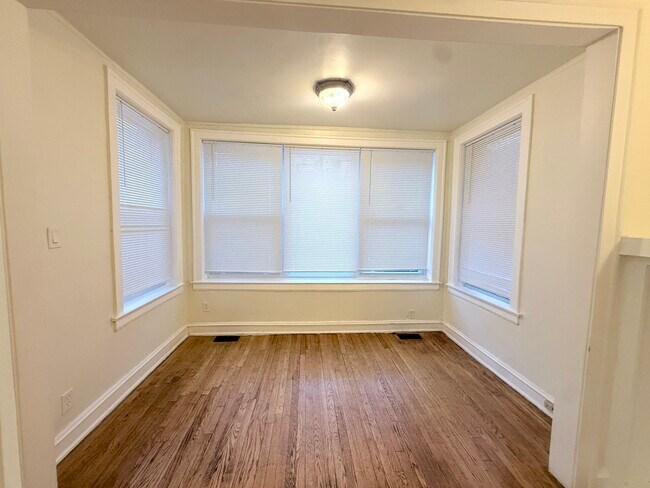 Foto del edificio - 7157 S East End Ave