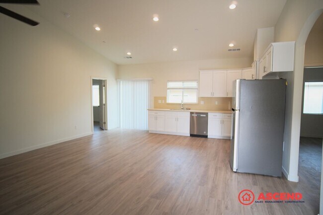 Foto del edificio - 8400 Frankie Lou St