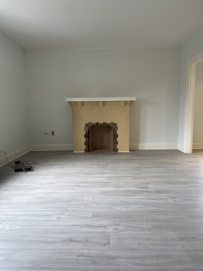 Photo du bâtiment - 1086 W 10th Ave