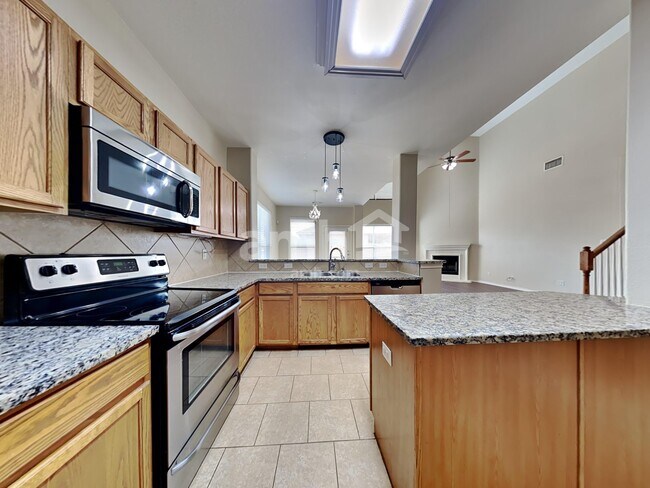 Building Photo - 2020 Shady Glen Trl