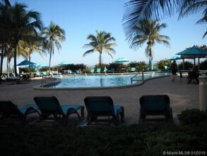 Building Photo - 3801 S Ocean Dr