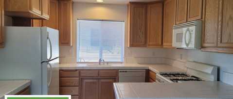 Foto del edificio - 153 Highlands Ct