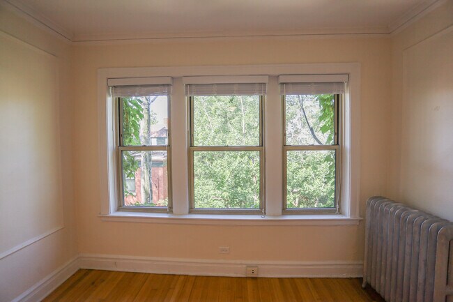 Foto del edificio - 5728 S Blackstone Ave
