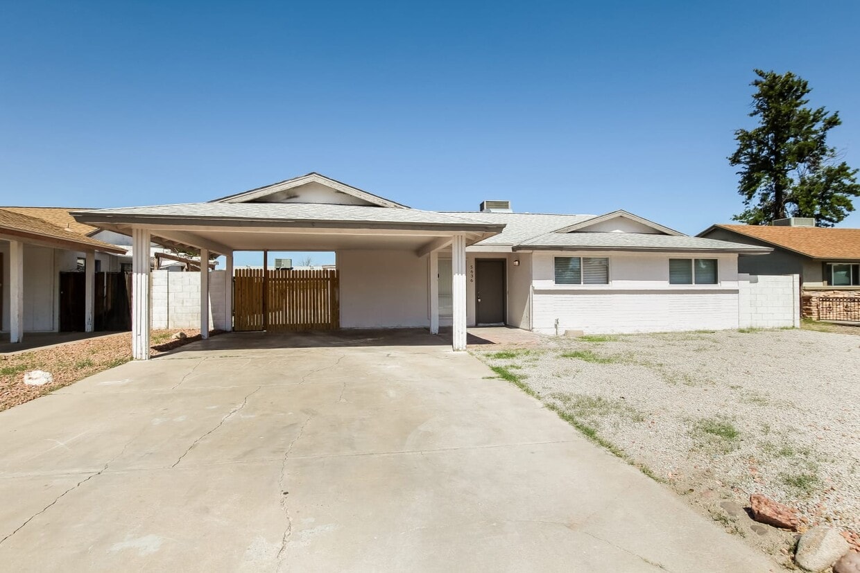 5636 W Hatcher Rd House Rental in Glendale, AZ