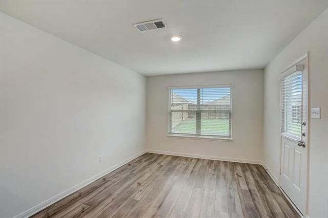 Foto del edificio - 605 Beall St